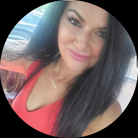 angelamccomb757